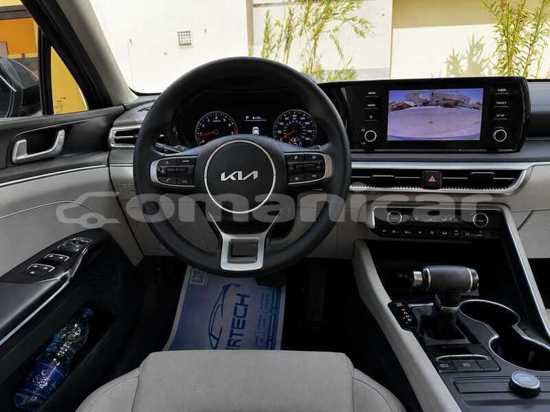 Big with watermark kia k5 masqat azaiba 8084