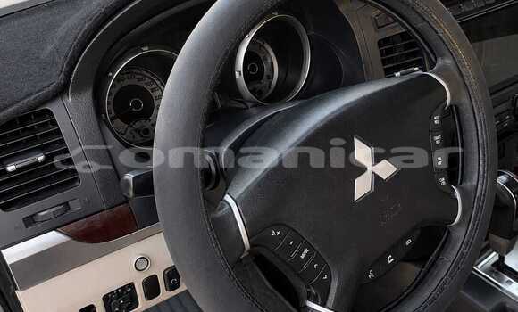 Buy Used Mitsubishi Pajero Other Car in Ruwi in Masqat Buy Used Mitsubishi Pajero Other Car in Ruwi in Masqat