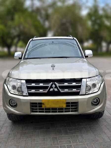 Big with watermark mitsubishi pajero masqat ruwi 8085