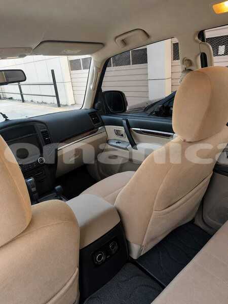 Big with watermark mitsubishi pajero masqat ruwi 8085