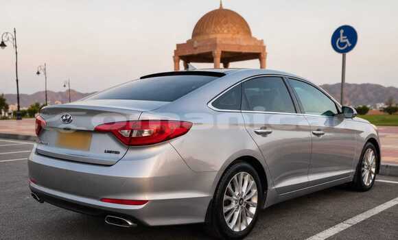 Buy Used Hyundai Sonata Silver Car in Ruwi in Masqat