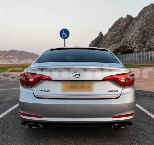 Big with watermark hyundai sonata masqat ruwi 8086