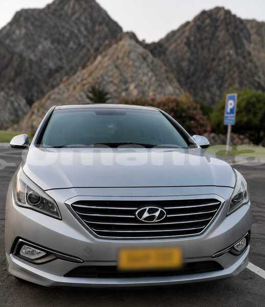 Big with watermark hyundai sonata masqat ruwi 8086