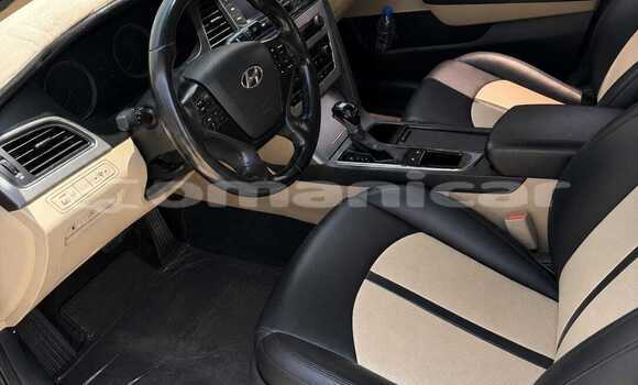Buy Used Hyundai Sonata Silver Car in Salalah in Dhufar Buy Used Hyundai Sonata Silver Car in Salalah in Dhufar