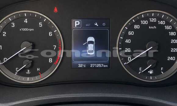 Buy Used Hyundai Sonata Silver Car in Salalah in Dhufar Buy Used Hyundai Sonata Silver Car in Salalah in Dhufar
