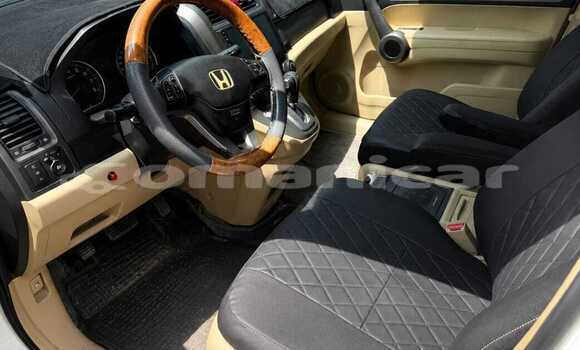 Buy Used Honda CR–V White Car in Salalah in Dhufar Buy Used Honda CR–V White Car in Salalah in Dhufar