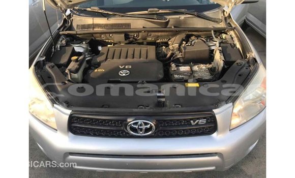 Buy Import Toyota 4Runner Other Car in Import - Dubai in Dhufar Buy Import Toyota 4Runner Other Car in Import - Dubai in Dhufar