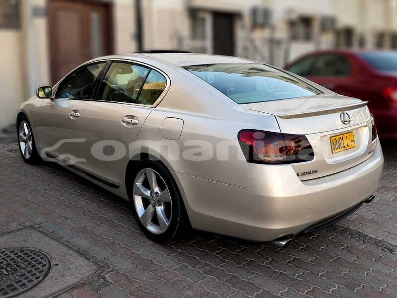 Big with watermark lexus gs masqat wadi al kabir 8090