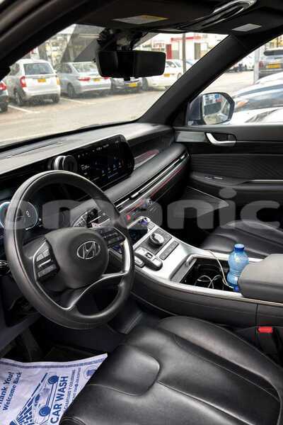 Big with watermark hyundai ix55 masqat qurm 8093
