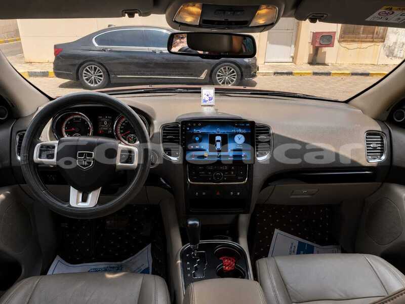 Big with watermark dodge durango masqat muttrah 8095
