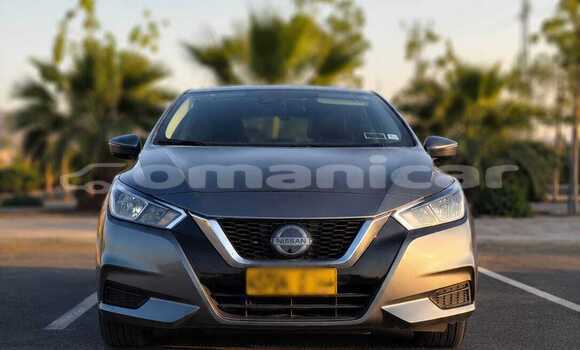 Buy Used Nissan Versa Silver Car in Wadi Al Kabir in Masqat Buy Used Nissan Versa Silver Car in Wadi Al Kabir in Masqat