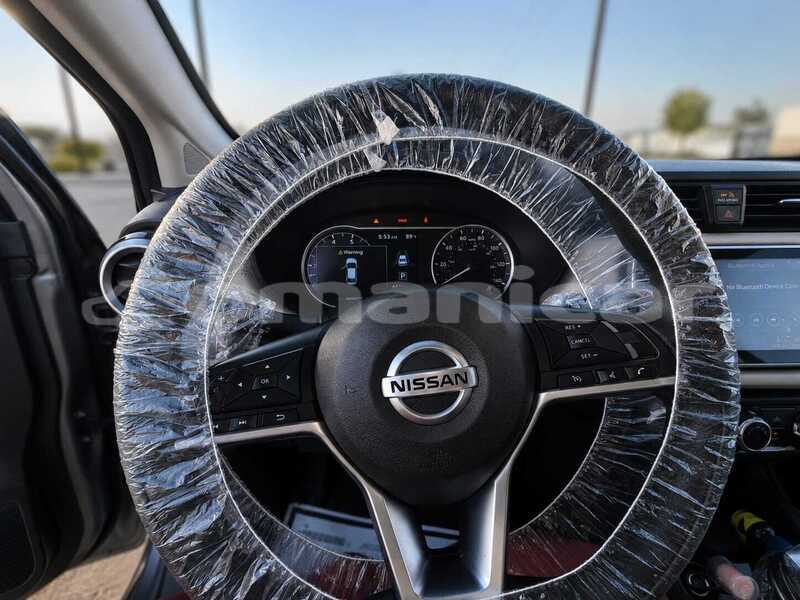 Big with watermark nissan versa masqat wadi al kabir 8096