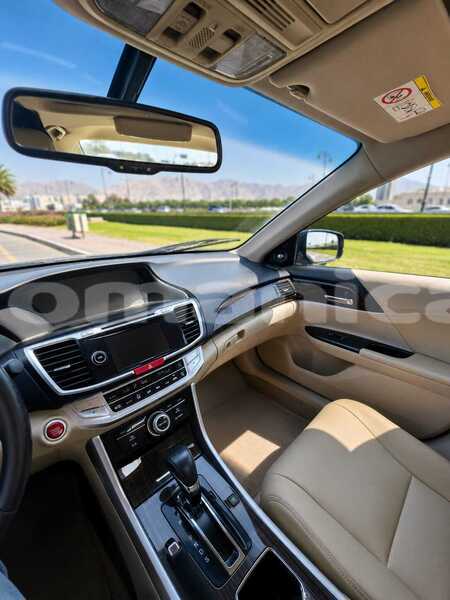 Big with watermark honda accord masqat azaiba 8097