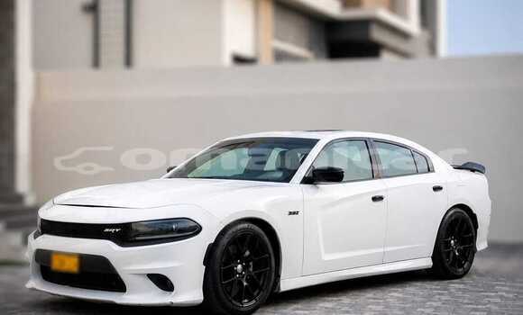 Buy Used Dodge Charger White Car in Azaiba in Masqat Buy Used Dodge Charger White Car in Azaiba in Masqat