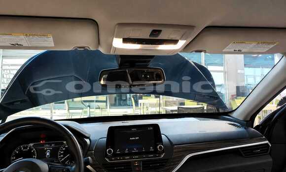 Buy Used Nissan Altima Black Car in Al khuwair in al-Batinah Buy Used Nissan Altima Black Car in Al khuwair in al-Batinah