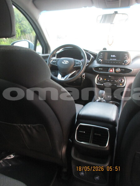 Big with watermark hyundai santa fe al batinah al khuwair 8106