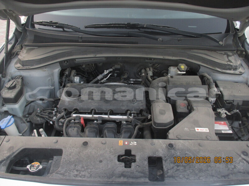 Big with watermark hyundai santa fe al batinah al khuwair 8106