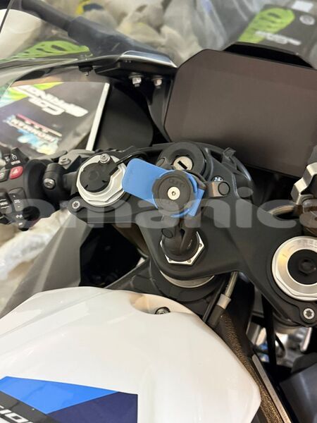 Big with watermark bmw s 1000 masqat muscat 8108
