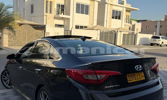 Buy Used Hyundai Sonata Black Car in Masqat in Masqat Buy Used Hyundai Sonata Black Car in Masqat in Masqat