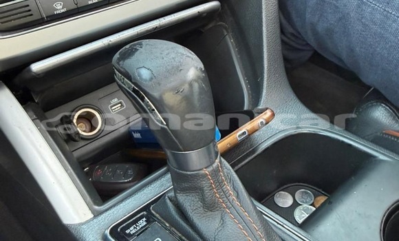 Buy Used Hyundai Sonata Black Car in Masqat in Masqat Buy Used Hyundai Sonata Black Car in Masqat in Masqat