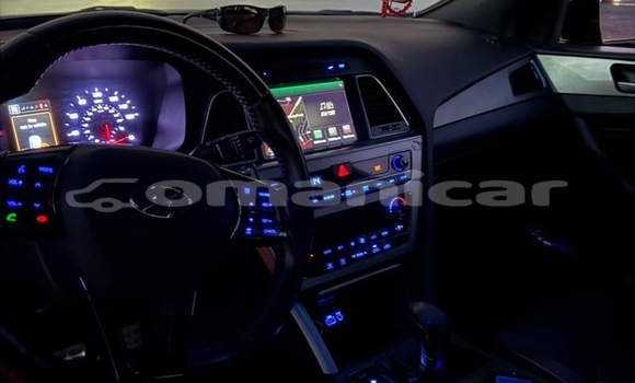 Buy Used Hyundai Sonata Black Car in Masqat in Masqat Buy Used Hyundai Sonata Black Car in Masqat in Masqat