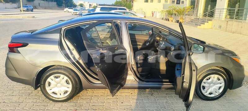 Big with watermark nissan versa dhufar salalah 8111
