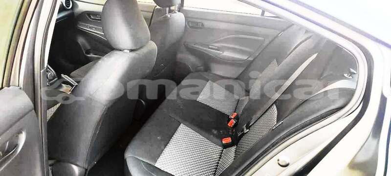 Big with watermark nissan versa dhufar salalah 8111