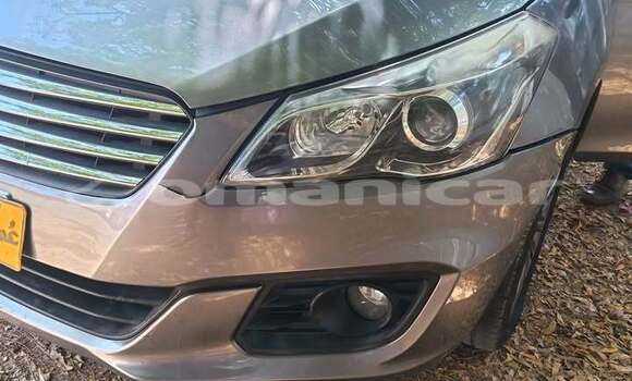 Buy Used Suzuki Kizashi Other Car in Al khuwair in al-Batinah Buy Used Suzuki Kizashi Other Car in Al khuwair in al-Batinah