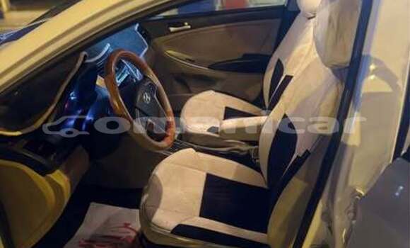 Buy Used Hyundai Accent Other Car in al–Masna'ah in al-Batinah Buy Used Hyundai Accent Other Car in al–Masna'ah in al-Batinah