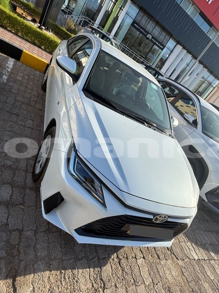 Big with watermark toyota yaris masqat azaiba 8127