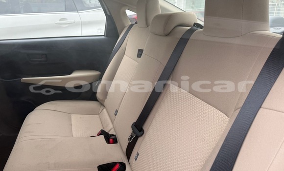 Buy Used Toyota Yaris White Car in Azaiba in Masqat Buy Used Toyota Yaris White Car in Azaiba in Masqat