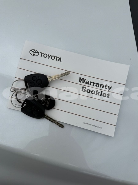 Big with watermark toyota yaris masqat azaiba 8127