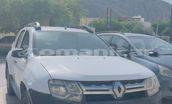 Buy Used Renault Duster White Car in Wadi Al Kabir in Masqat Buy Used Renault Duster White Car in Wadi Al Kabir in Masqat