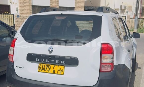 Buy Used Renault Duster White Car in Wadi Al Kabir in Masqat Buy Used Renault Duster White Car in Wadi Al Kabir in Masqat