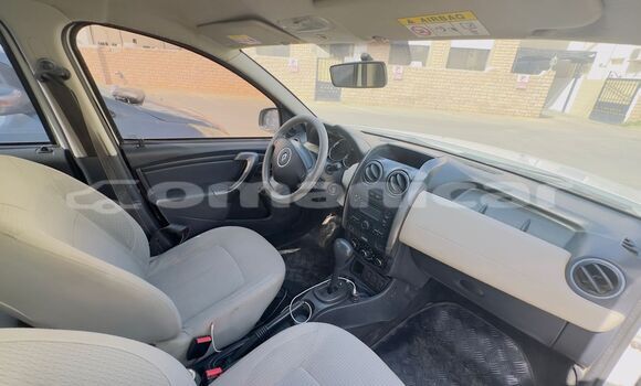 Buy Used Renault Duster White Car in Wadi Al Kabir in Masqat Buy Used Renault Duster White Car in Wadi Al Kabir in Masqat