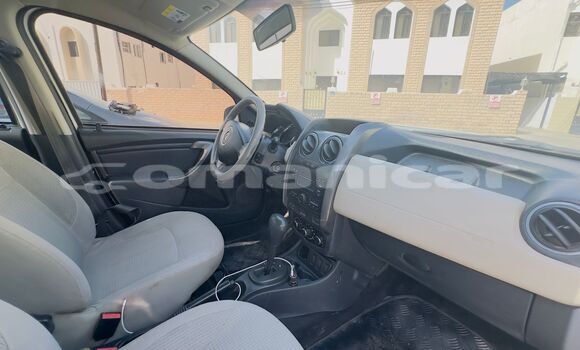 Buy Used Renault Duster White Car in Wadi Al Kabir in Masqat Buy Used Renault Duster White Car in Wadi Al Kabir in Masqat