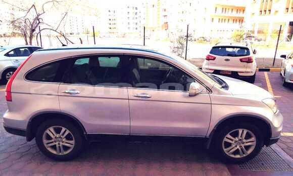 Buy Used Honda CR–V Silver Car in Muscat in Masqat Buy Used Honda CR–V Silver Car in Muscat in Masqat