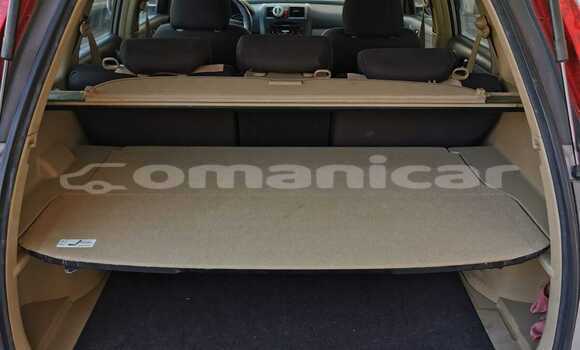 Buy Used Honda CR–V Silver Car in Muscat in Masqat Buy Used Honda CR–V Silver Car in Muscat in Masqat