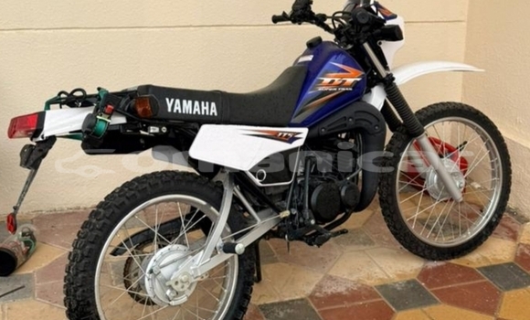 Buy Used Yamaha DT White Bike in Muscat in Masqat