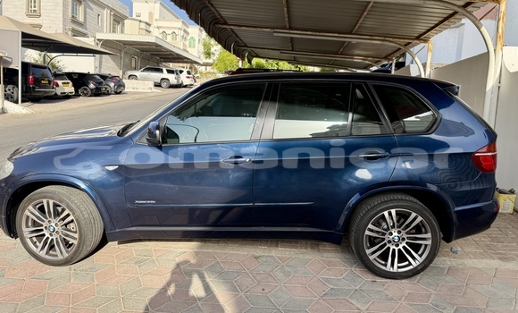 Buy Used BMW X5 Blue Car in Muscat in Masqat