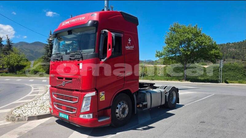 Big with watermark volvo f4 al batinah suhar 8155