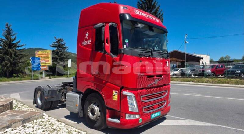 Big with watermark volvo f4 al batinah suhar 8155