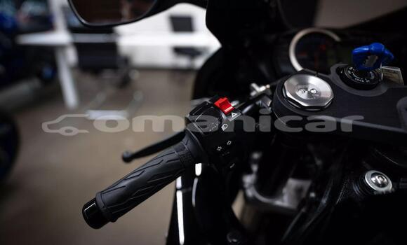 Buy Used Suzuki GSX–R Black Bike in Muscat in Masqat Buy Used Suzuki GSX–R Black Bike in Muscat in Masqat