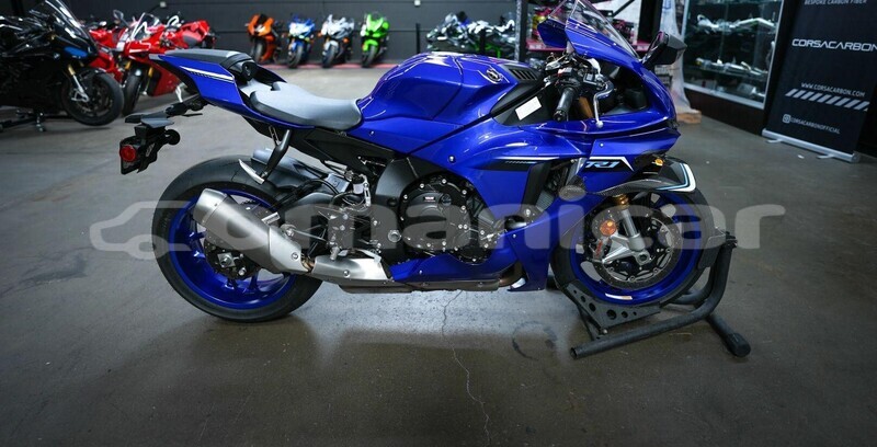 Big with watermark yamaha r1 al batinah al khaburah 8159