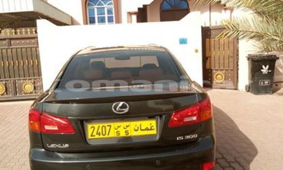 Buy Used Lexus IS Black Car in Muscat in Masqat Buy Used Lexus IS Black Car in Muscat in Masqat