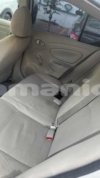 Big with watermark nissan sunny masqat muscat 8165