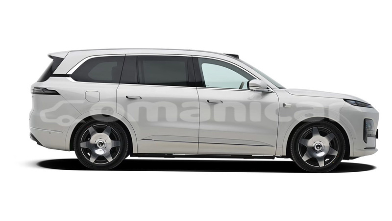Big with watermark changan benni masqat matrah 8166