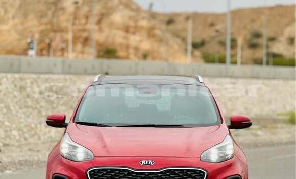 Buy Used Kia Sportage Red Car in al–Khaburah in al-Batinah