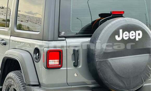 Buy Used Jeep Wrangler Black Car in al–Khaburah in al-Batinah Buy Used Jeep Wrangler Black Car in al–Khaburah in al-Batinah