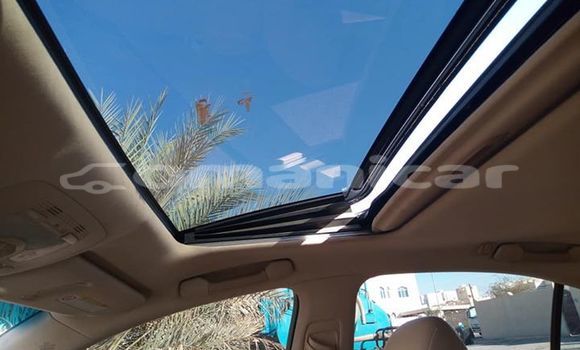 Buy Used Lexus IS Black Car in Muscat in Masqat Buy Used Lexus IS Black Car in Muscat in Masqat